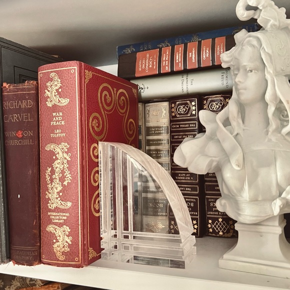 Vintage MCM lucite Acrylic book end clear wharf shape - Picture 8 of 14